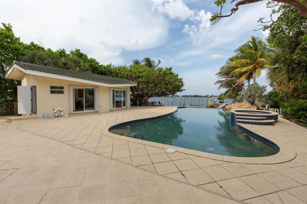 NORTH PALM BCH 3 - Residential