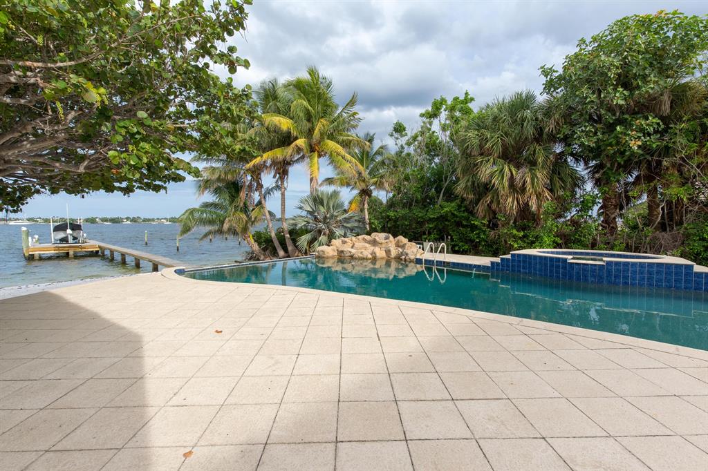 NORTH PALM BCH 3 - Residential