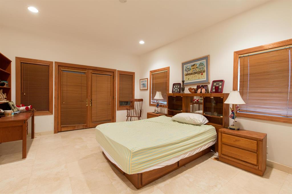 NORTH PALM BCH 3 - Residential