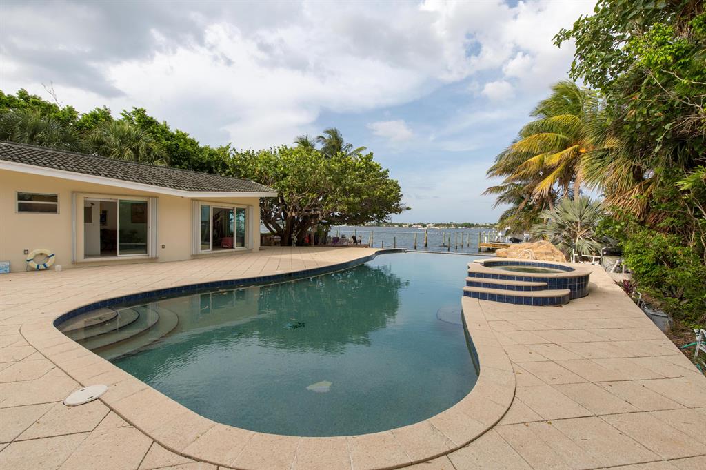 NORTH PALM BCH 3 - Residential