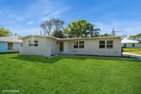 7645 58th Avenue, Vero Beach, FL MLS: R11082030