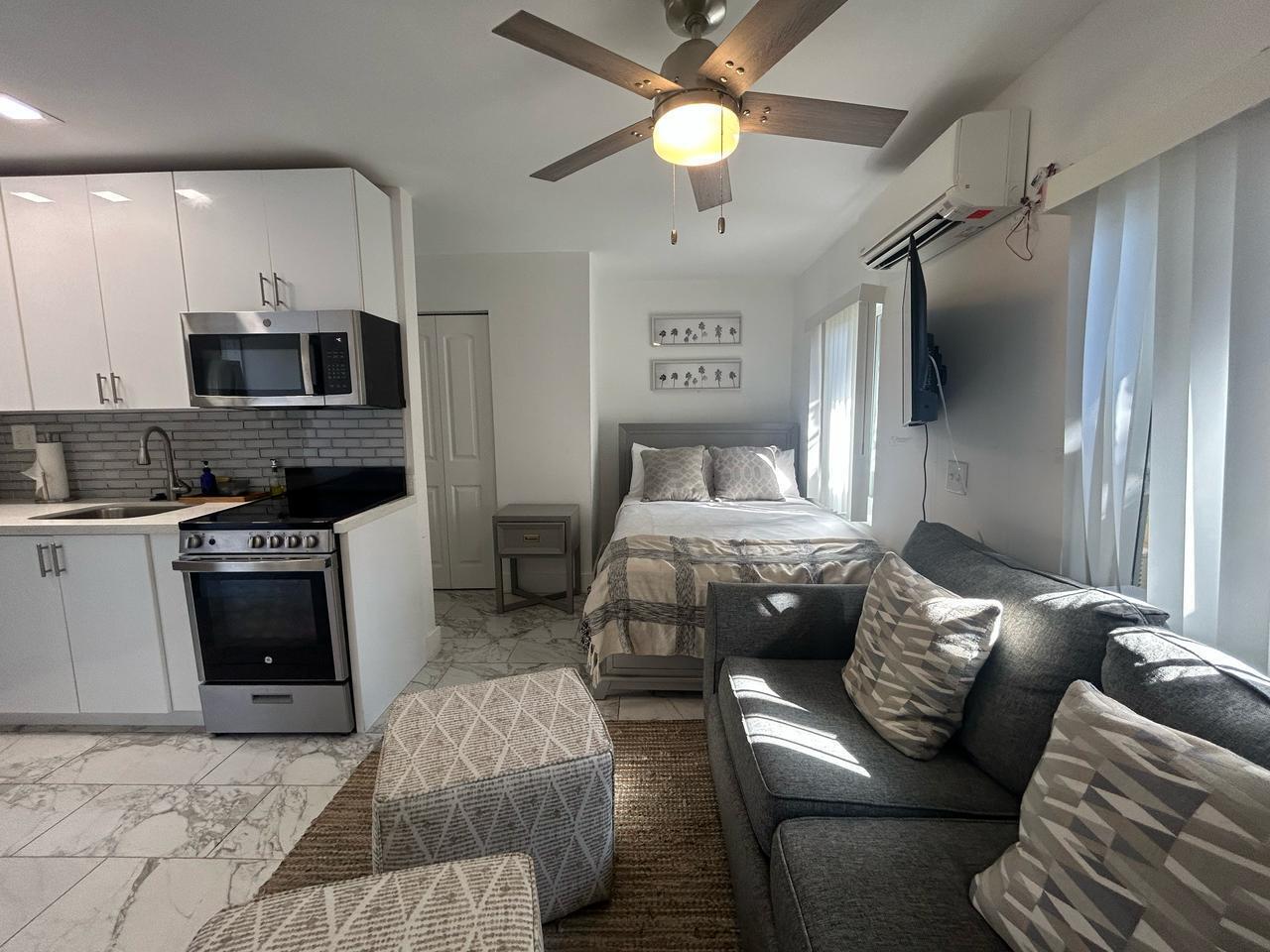 BOCA RATON POR LA MAR - Residential Lease