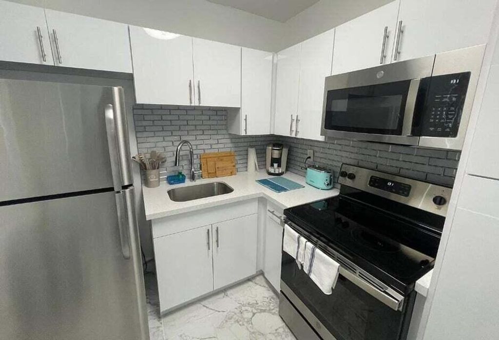 Photo of 201 S Ocean Boulevard #7, Boca Raton, FL 33432 (MLS # B26028618)