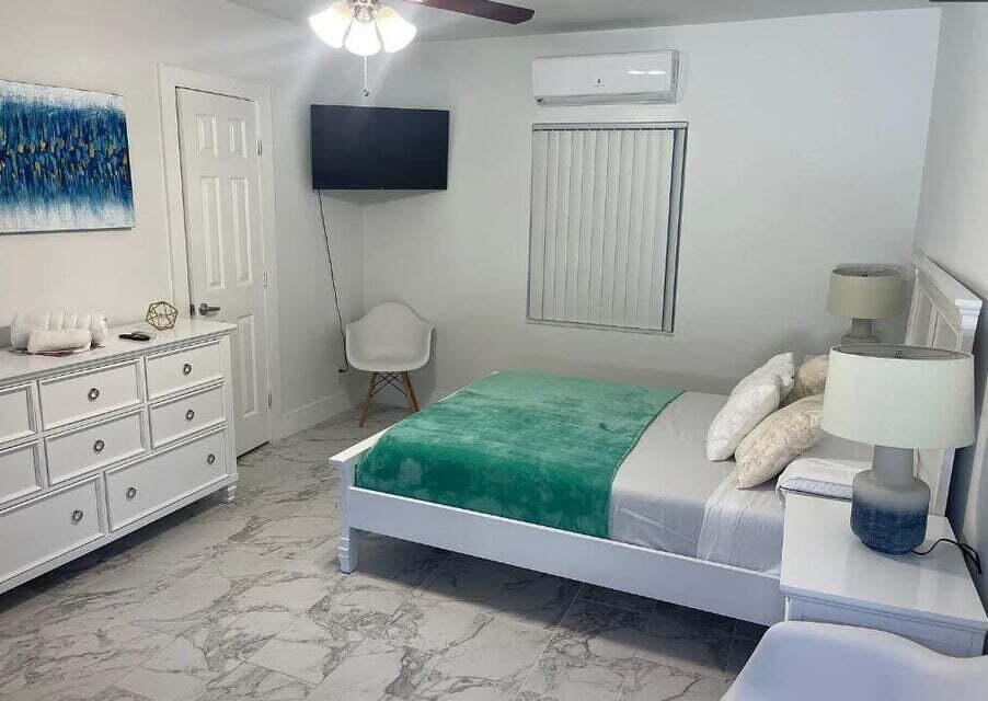 BOCA RATON POR LA MAR - Residential Lease