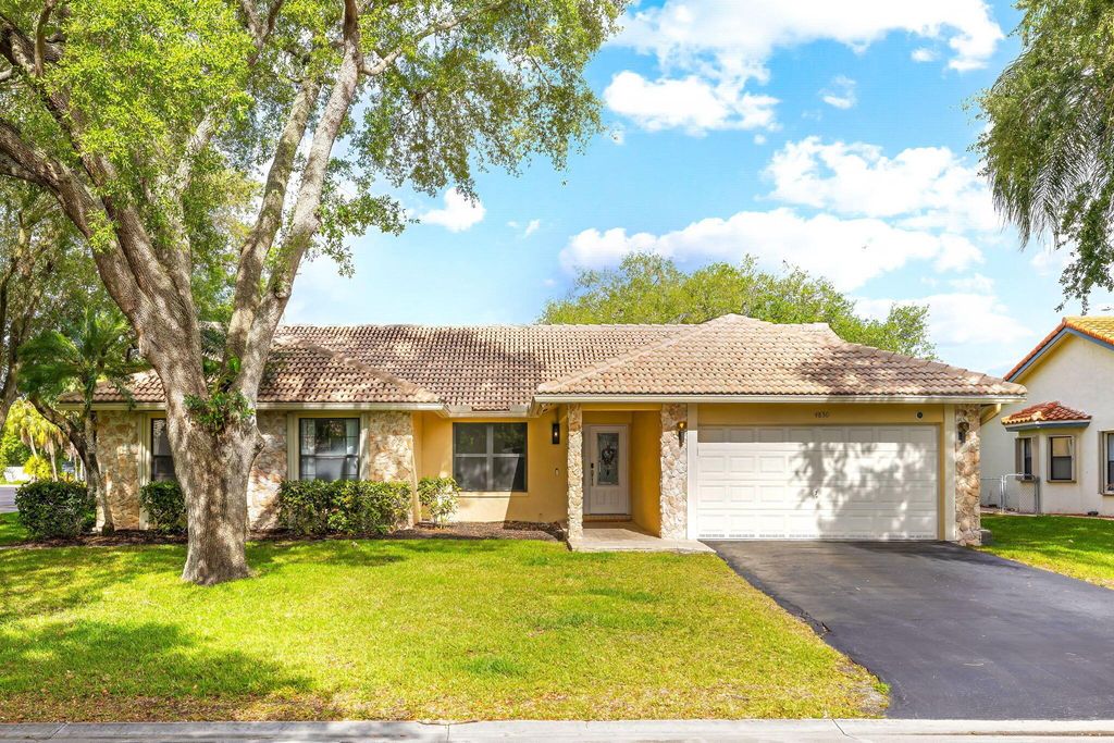 Photo of 4830 NW 92nd Terrace, Coral Springs, FL 33067 (MLS # R11079852)