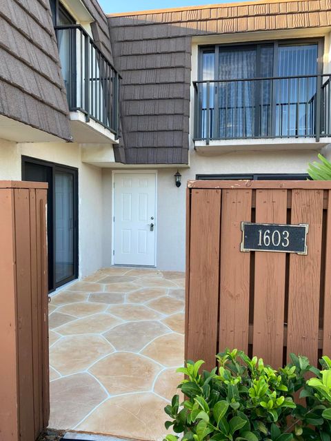 Photo of 1603 16th Court, Jupiter, FL 33477 (MLS # B26023687)