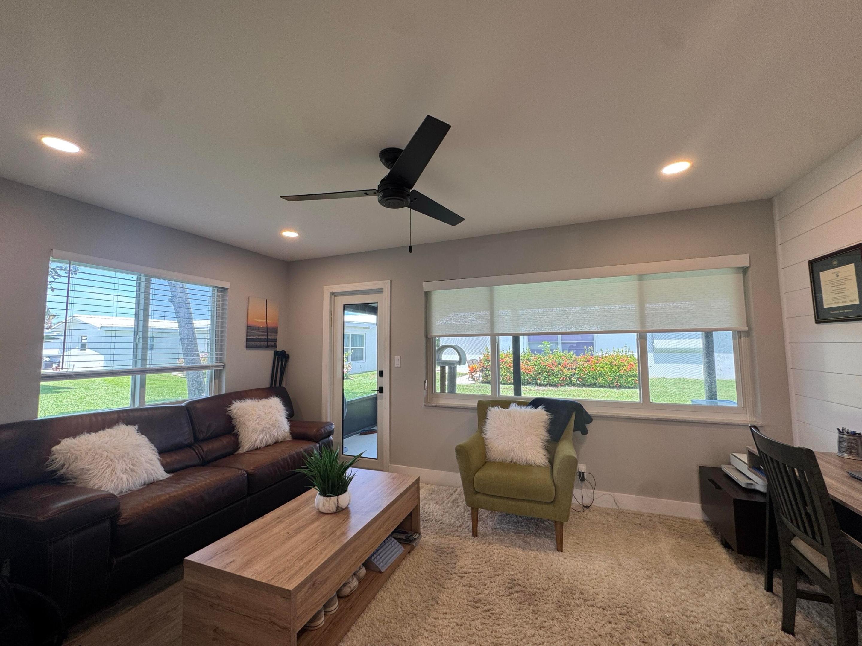 PALM BEACH LEISUREVILLE SEC 2 - Residential Lease