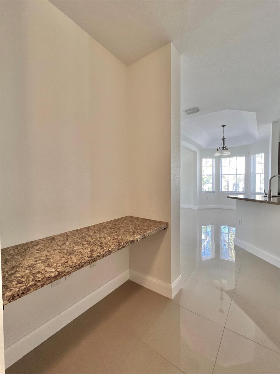 RESIDENCES OF BELMONT AT - Residential Lease