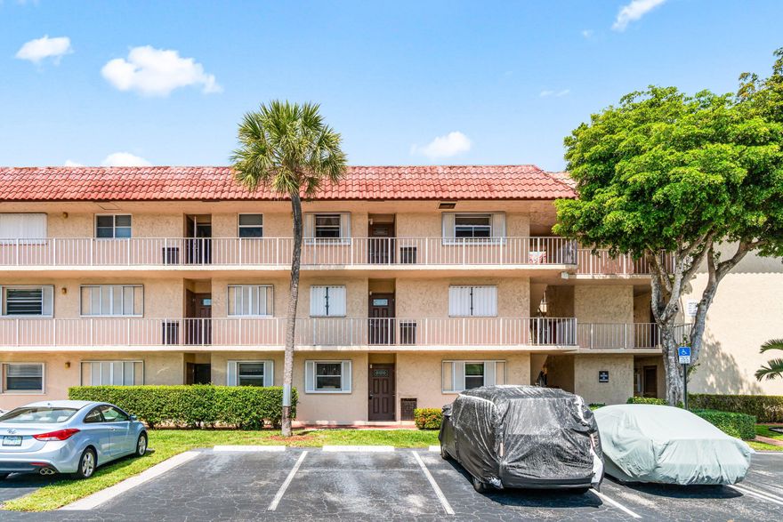 Step inside and look right out to the water! This first-floor, 1-bedroom, 1.5-bath condo offers a premier view of the community pool directly from your back door. The cozy layout features a wonderful enclosed patio, perfect for enjoying the scenery in comfort. While the unit is ready for new owners creative touches. its prime location and easy access make it a fantastic find. Enjoy low-maintenance living with a view that makes every day feel like a getaway. Sold as-is—bring your vision and move right in!"