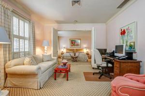 JUPITER ISLAND - Residential