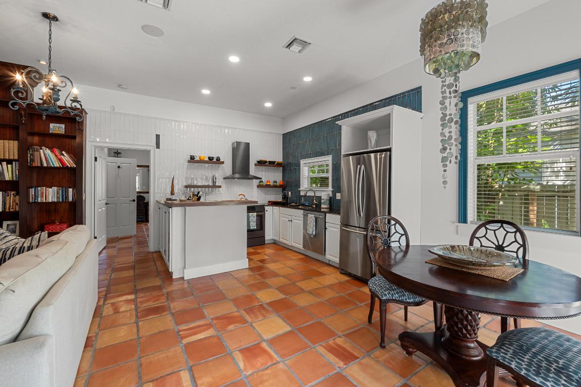 GRANDVIEW HEIGHTS - Residential