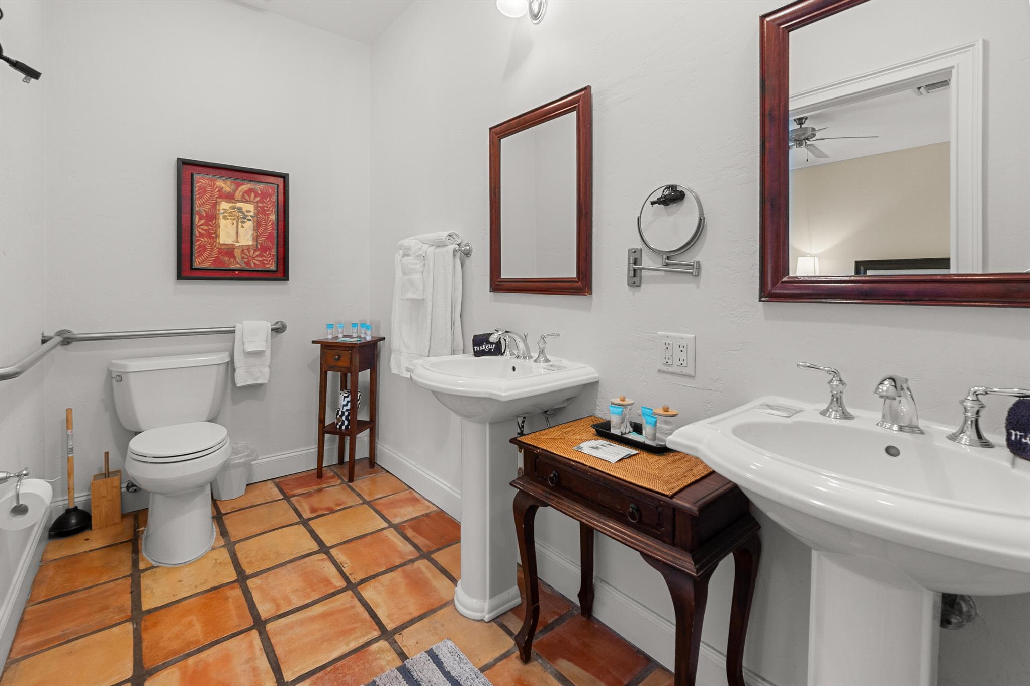 GRANDVIEW HEIGHTS - Residential