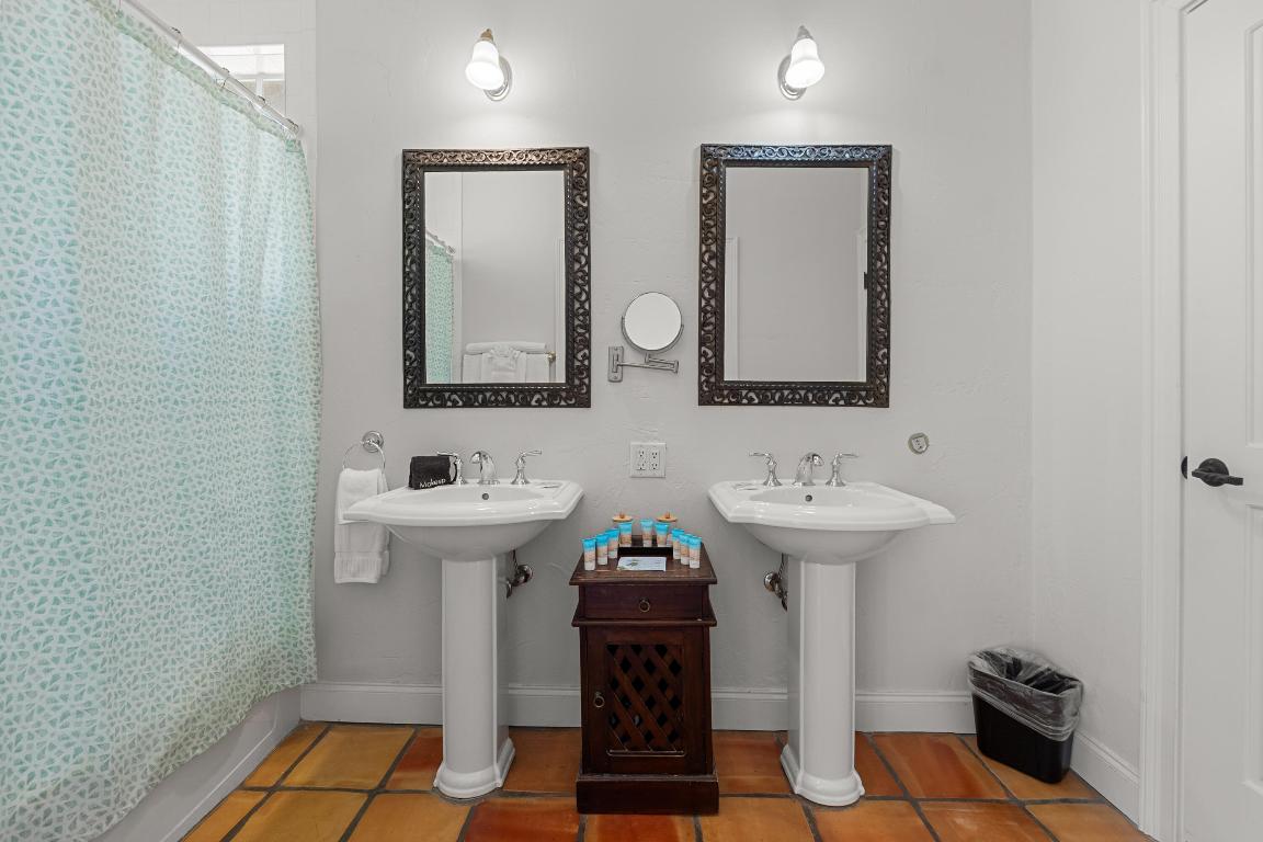 GRANDVIEW HEIGHTS - Residential