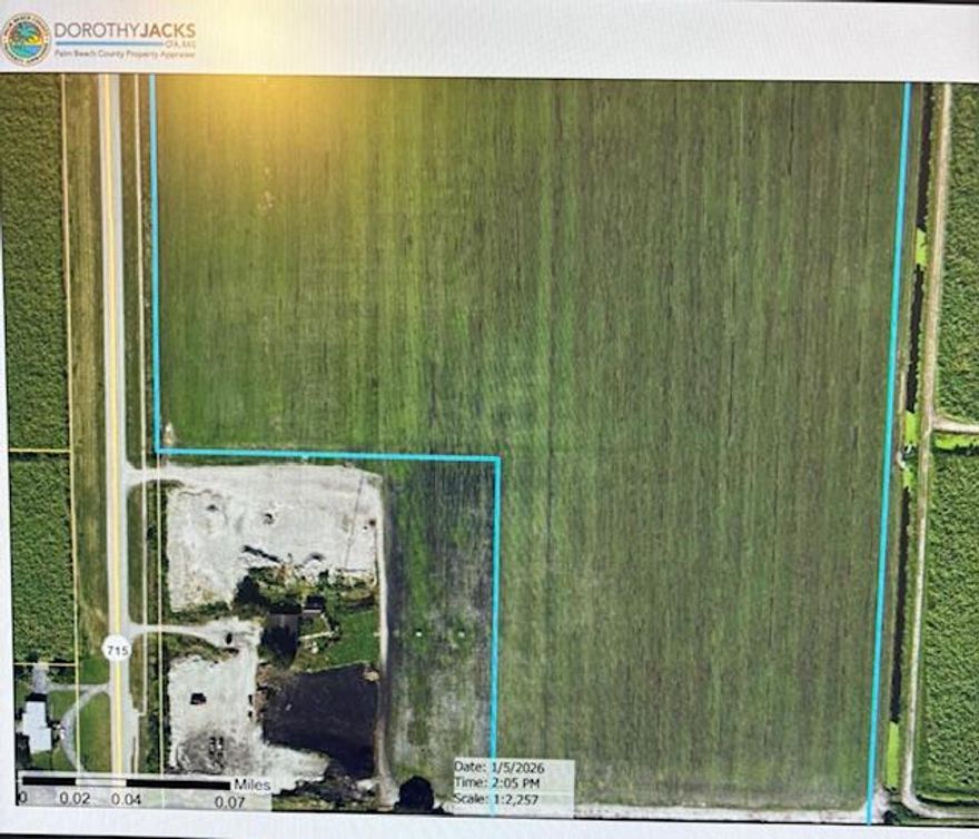 28.86 acres on State Road 715 close to Belle Glade. Currently Sod farm.