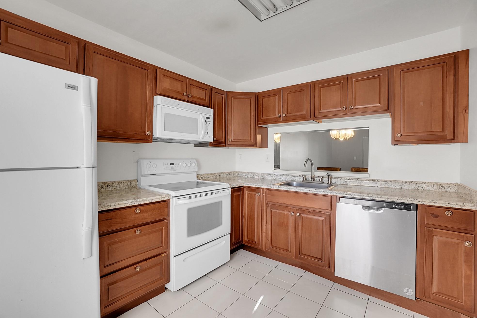 Golfside - Residential