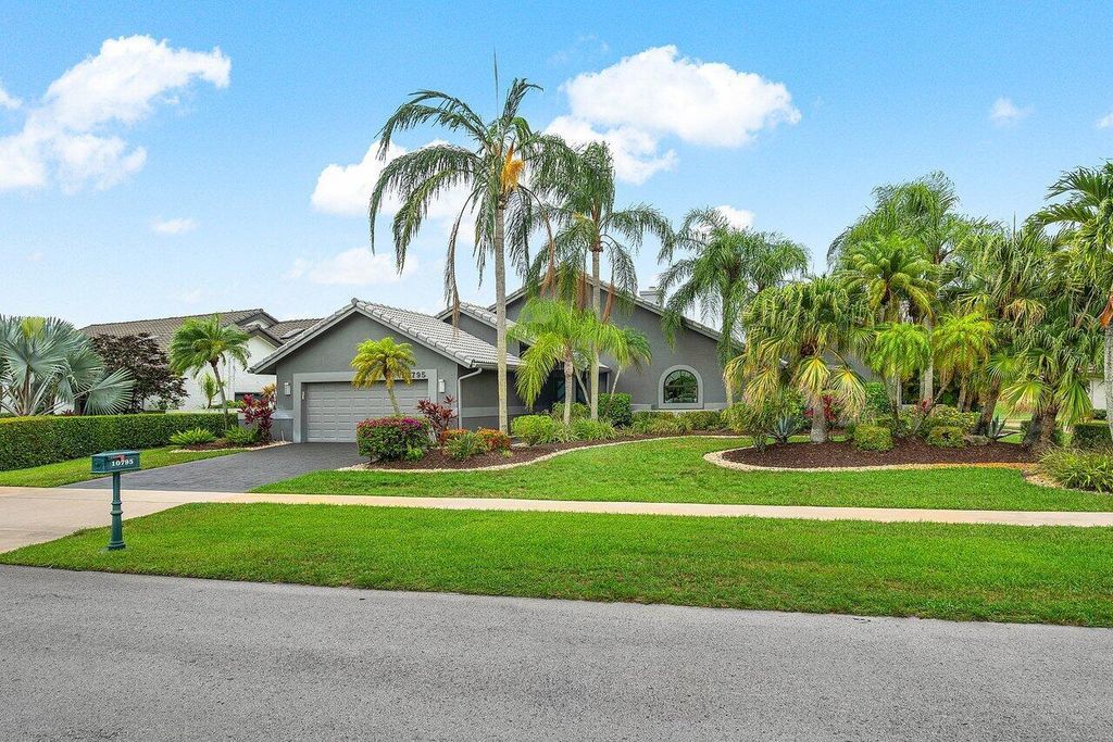 Photo of 10795 Boca Woods Lane, Boca Raton, FL 33428 (MLS # R11097253)
