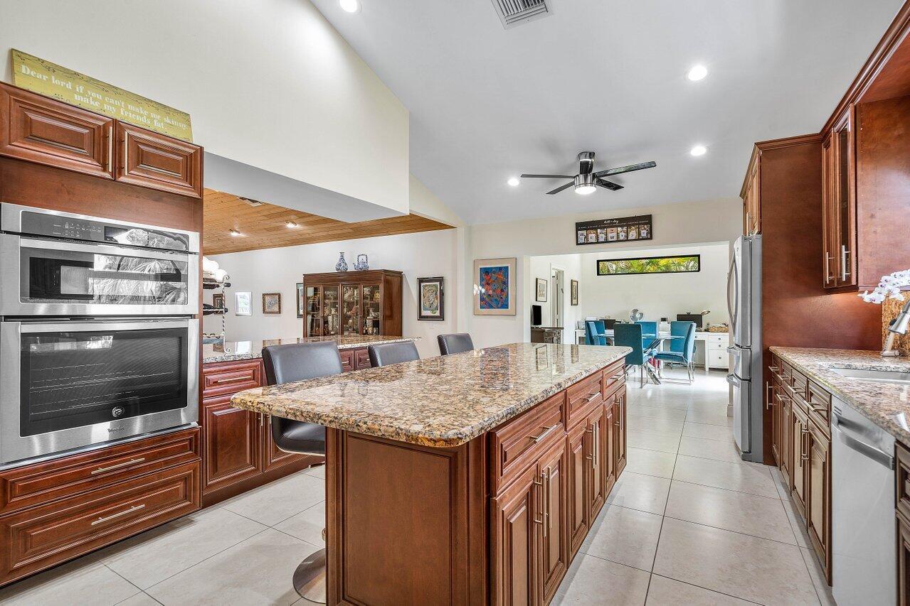 10795 Boca Woods Lane