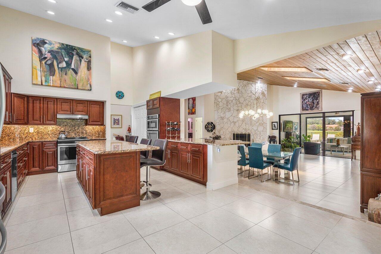 10795 Boca Woods Lane