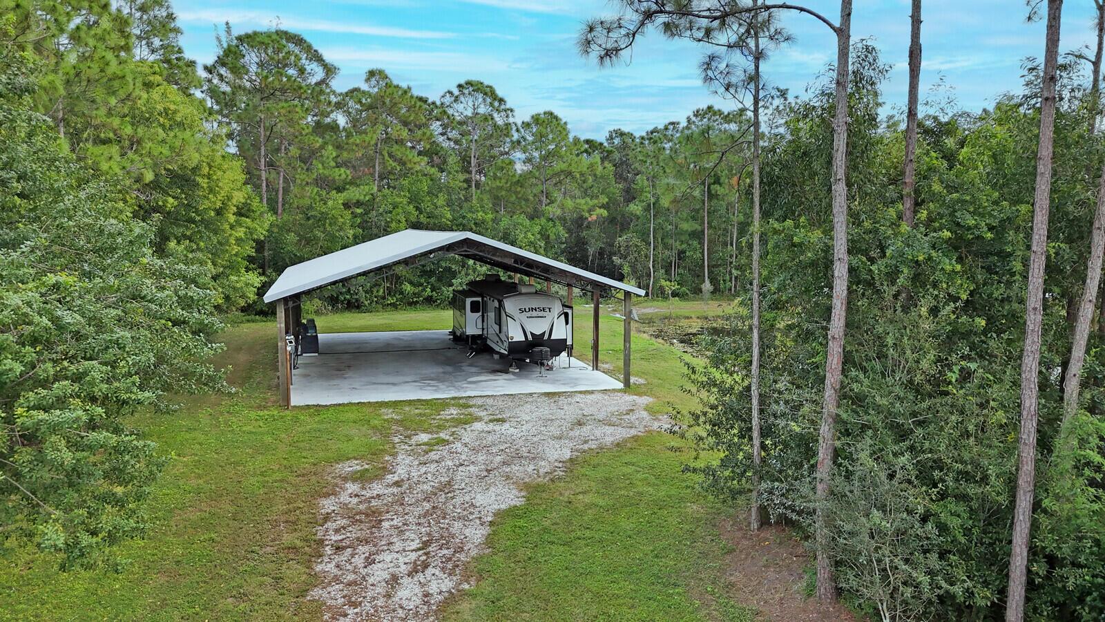 El Rancho Waite - Residential