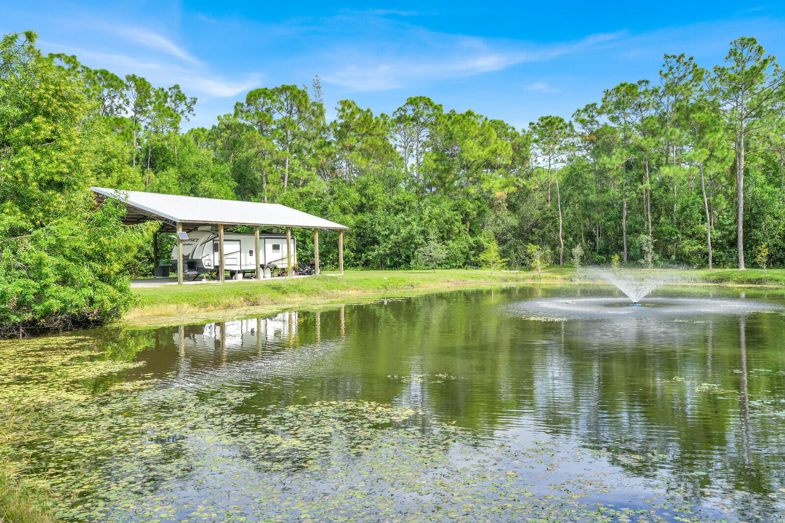 El Rancho Waite - Residential