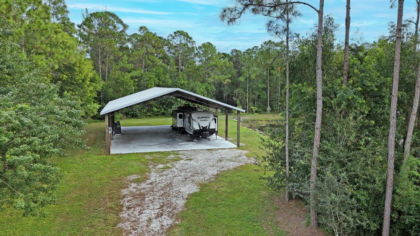 El Rancho Waite - Residential