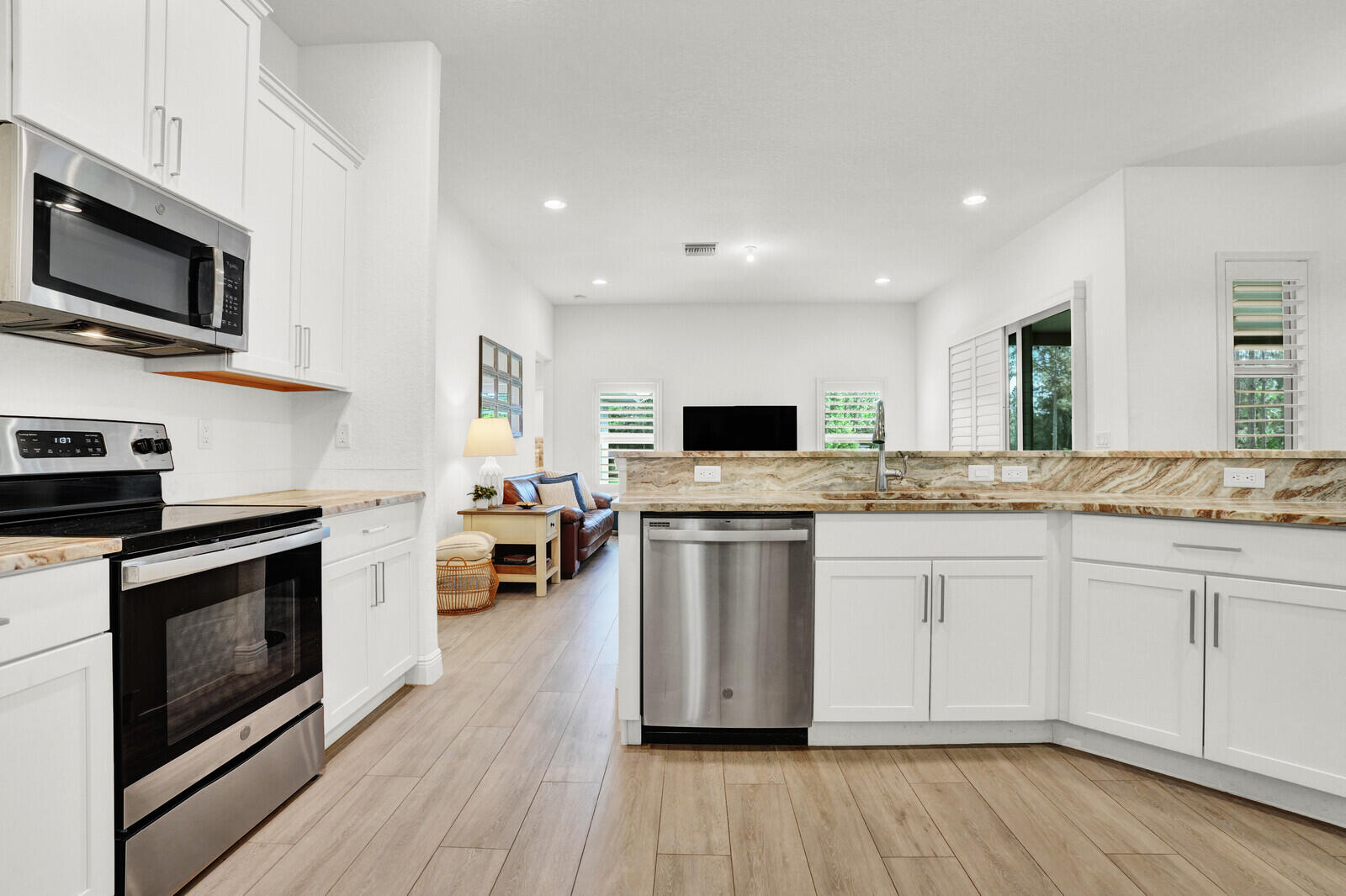 El Rancho Waite - Residential