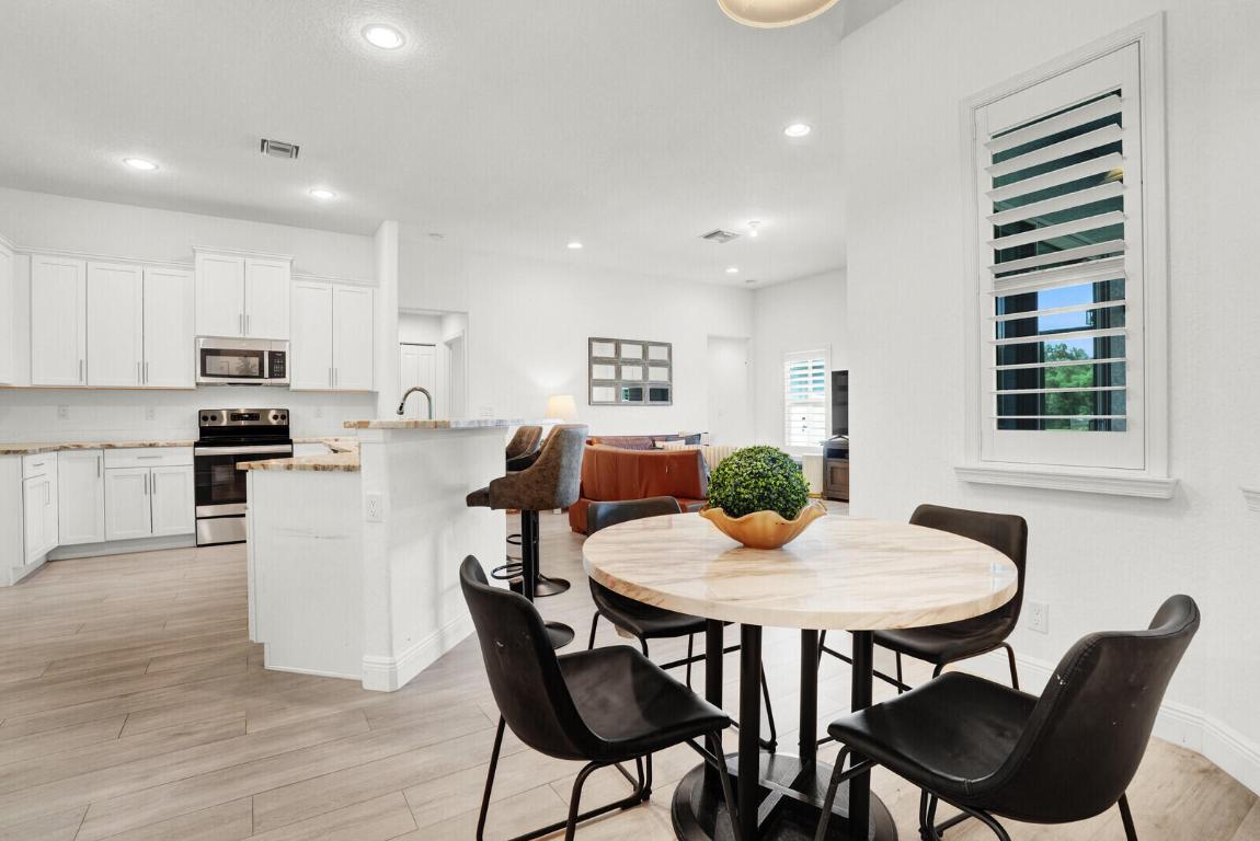 El Rancho Waite - Residential