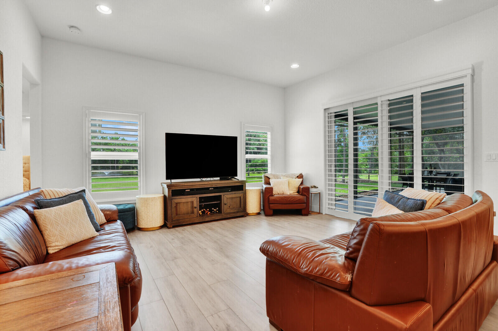 El Rancho Waite - Residential