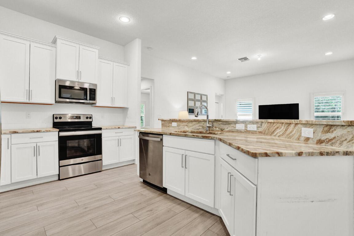 El Rancho Waite - Residential