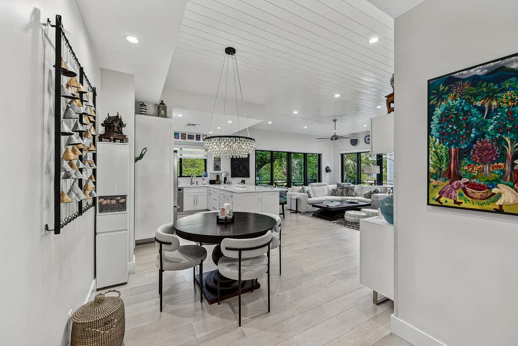 Photo of 1556 S OCEAN Lane #204, Fort Lauderdale, FL 33316 (MLS # B26067369)
