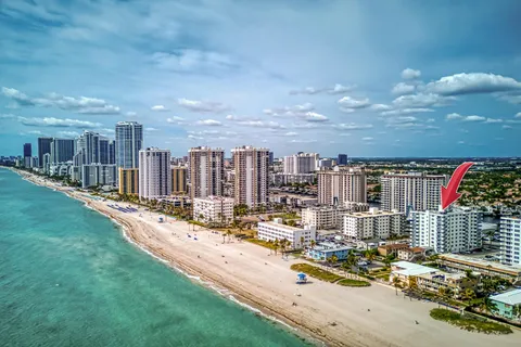 1701 S Ocean Drive Unit 401, Hollywood, FL MLS: R11074736