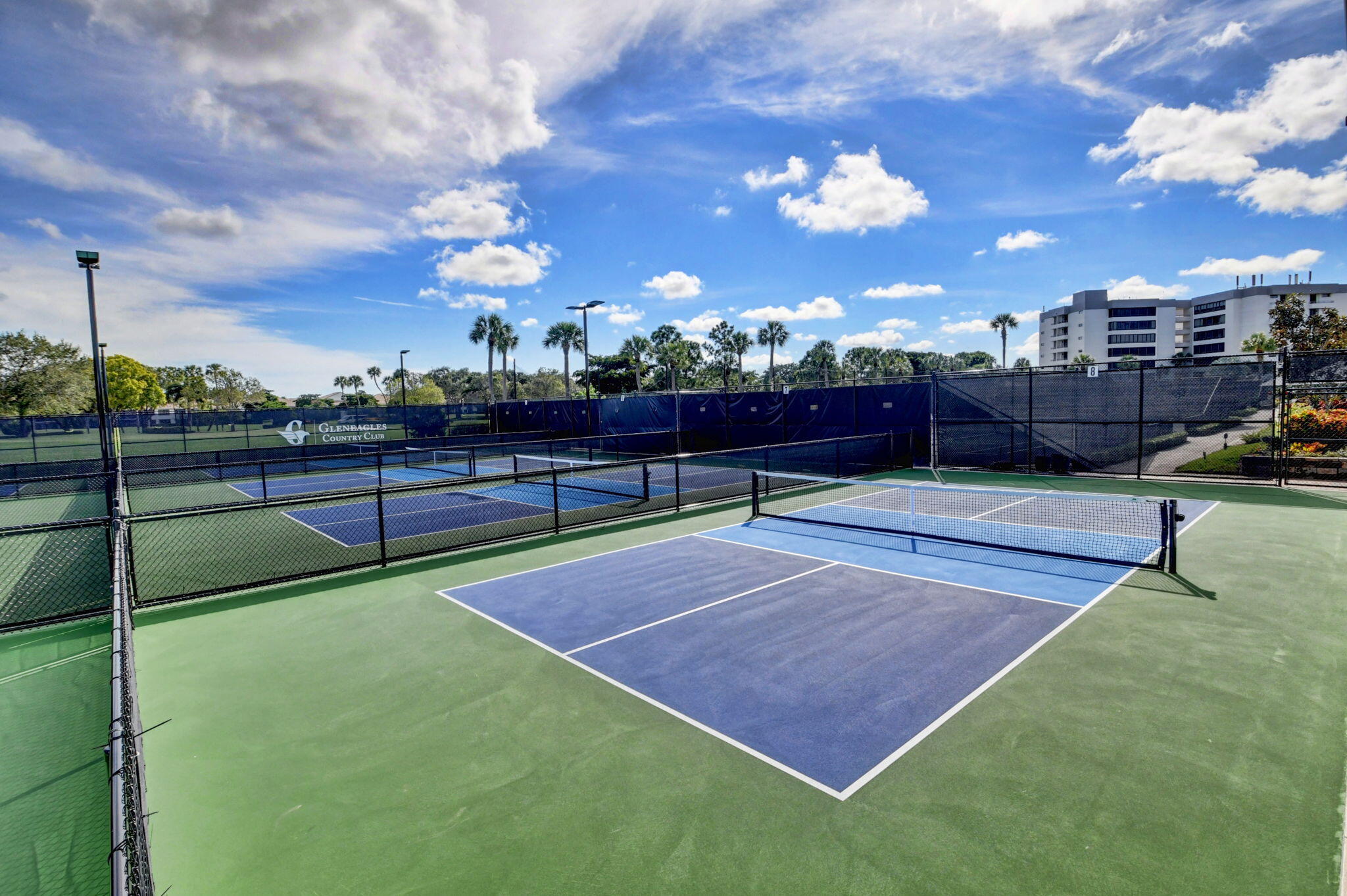 GLENEAGLES CONDO I - Residential Lease