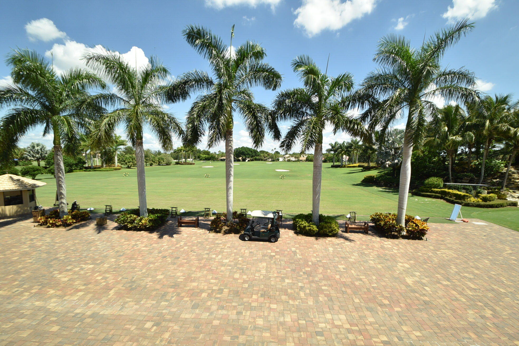 GLENEAGLES CONDO I - Residential Lease