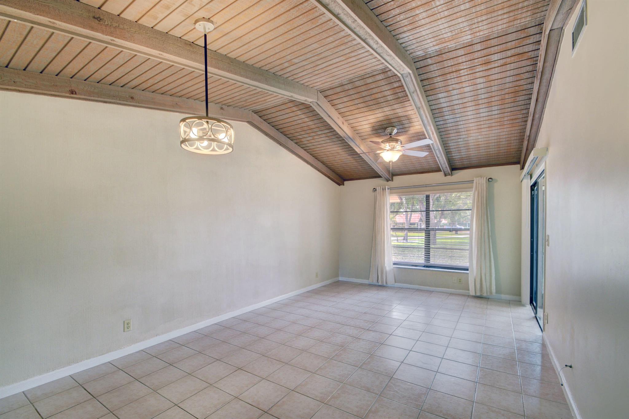 TRADEWINDS AT DOS LAGOS CONDO - Residential