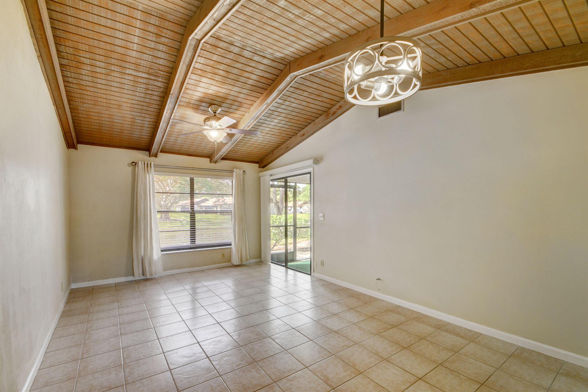 TRADEWINDS AT DOS LAGOS CONDO - Residential