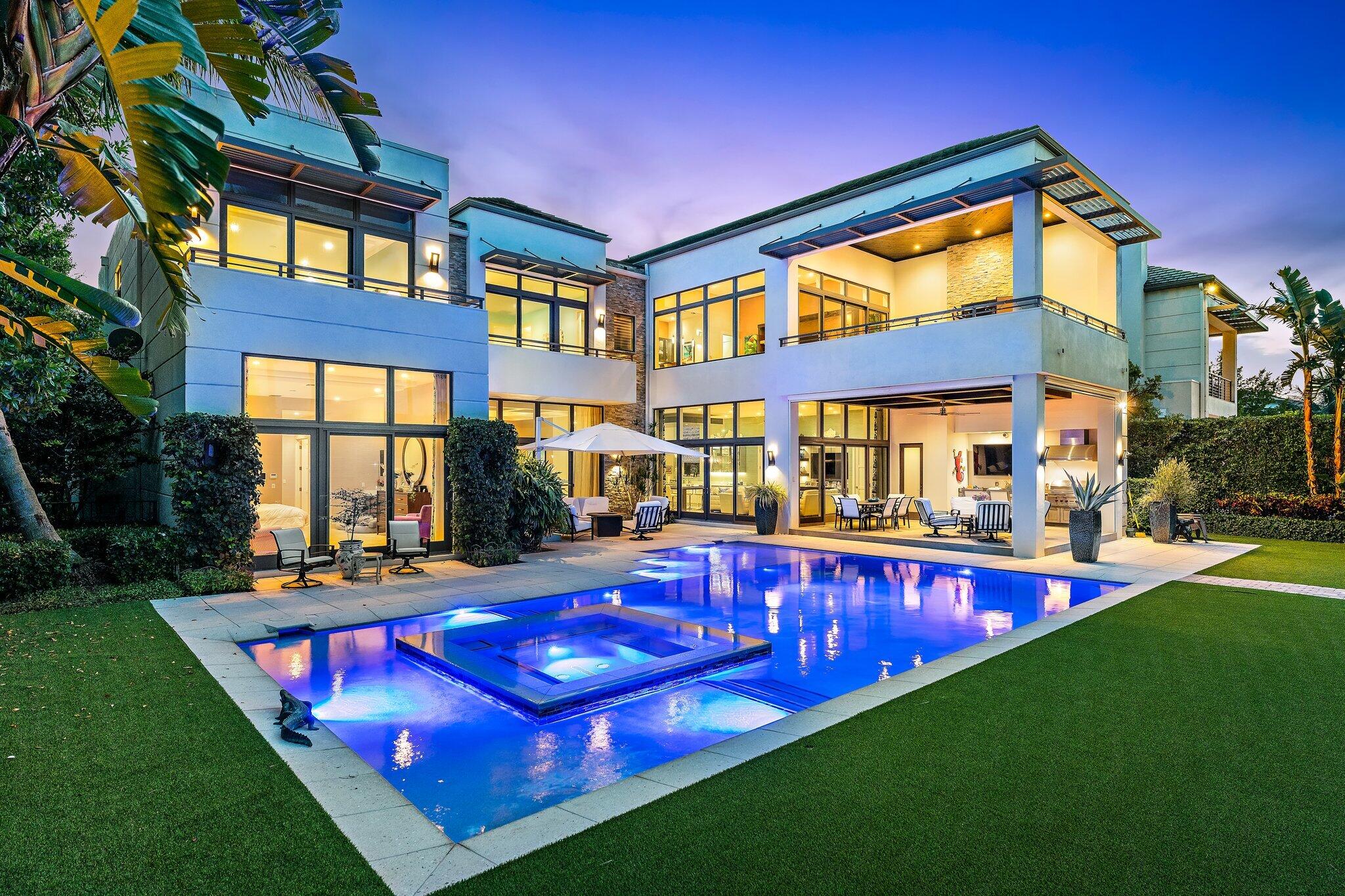 HARBOR PLACE - Residential