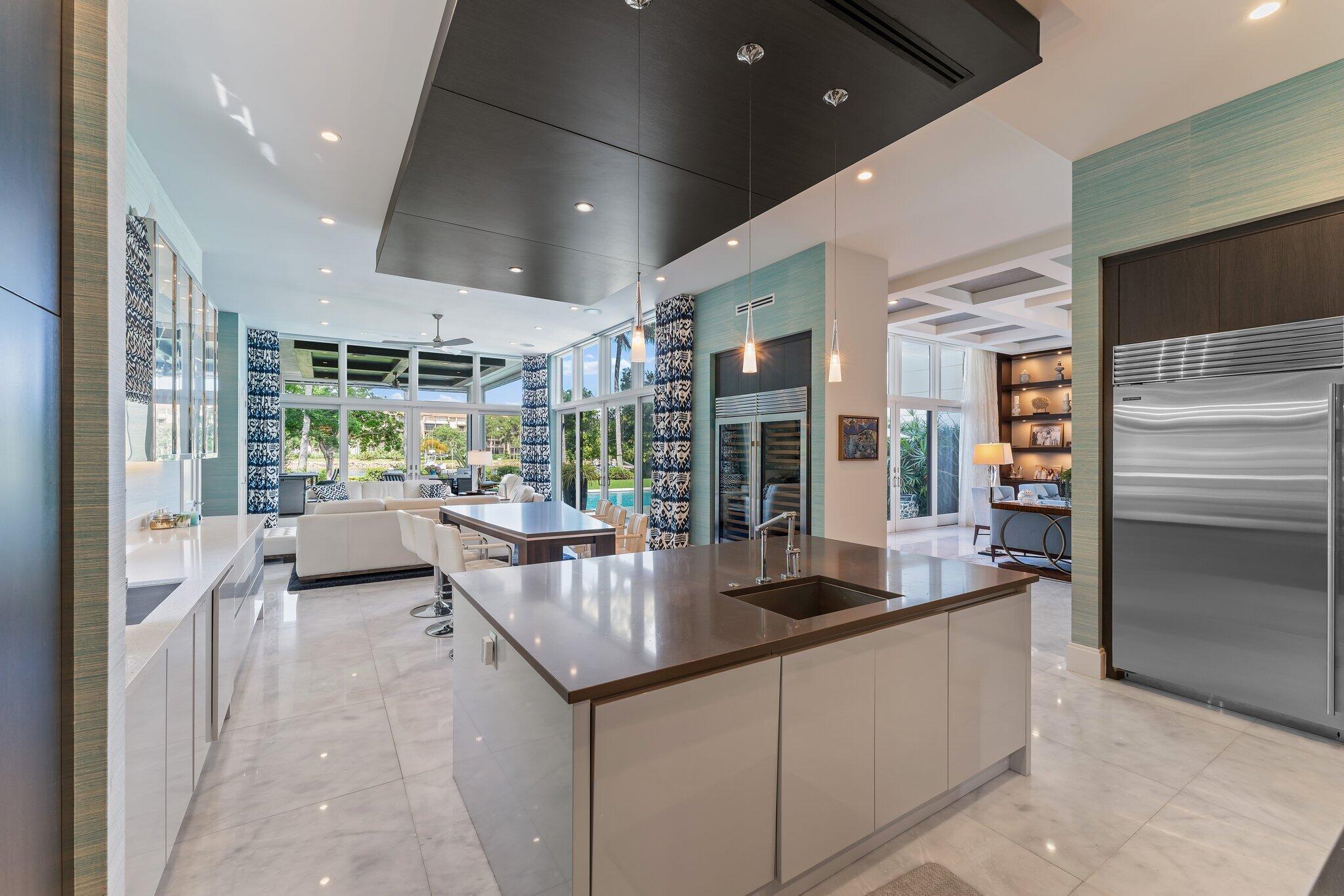 HARBOR PLACE - Residential