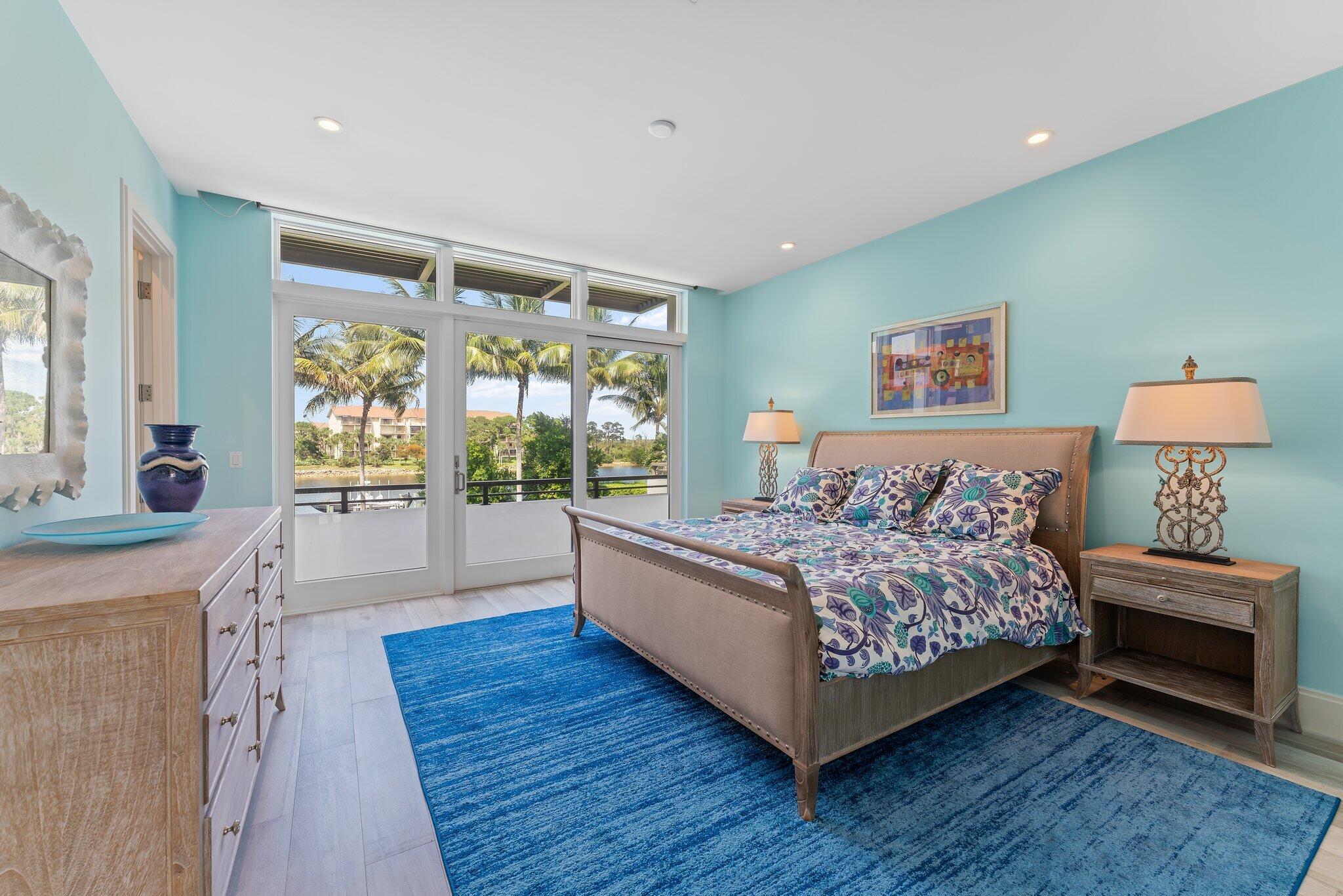 HARBOR PLACE - Residential