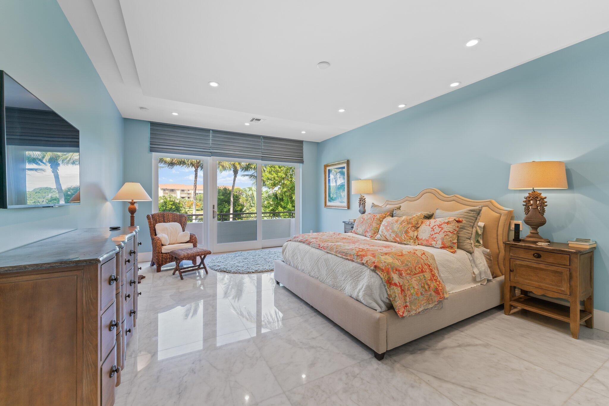 HARBOR PLACE - Residential