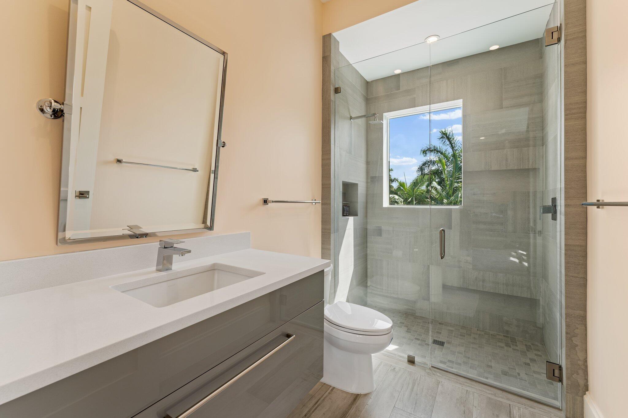 HARBOR PLACE - Residential