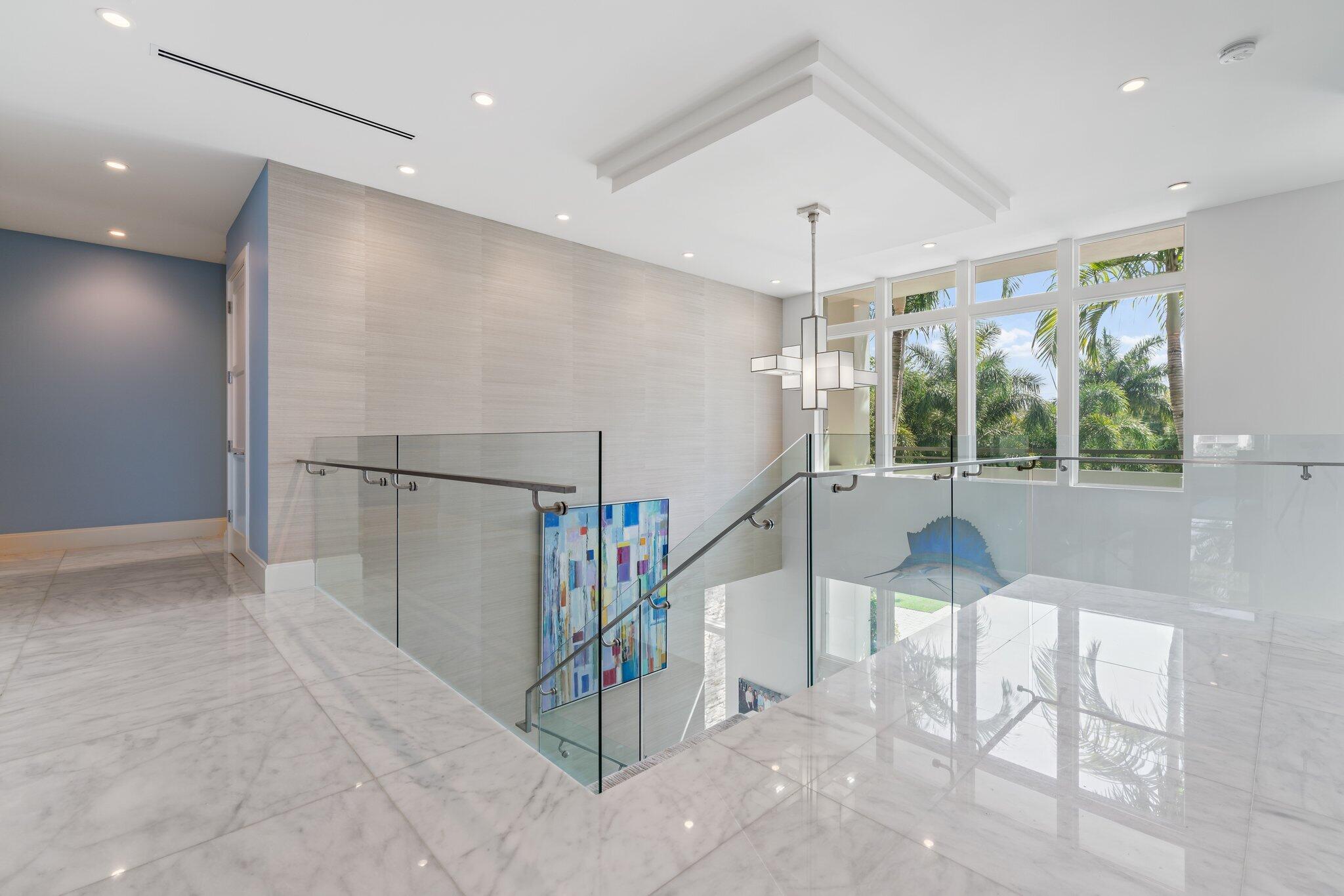 HARBOR PLACE - Residential