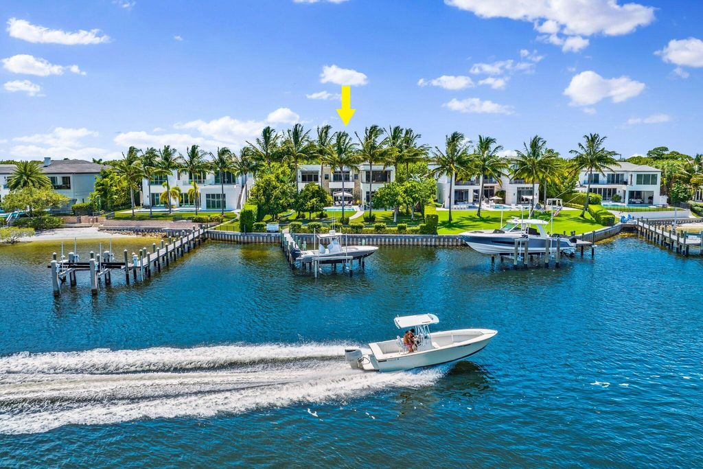 Photo of 14646 Watermark Way, Palm Beach Gardens, FL 33410 (MLS # R11167332)