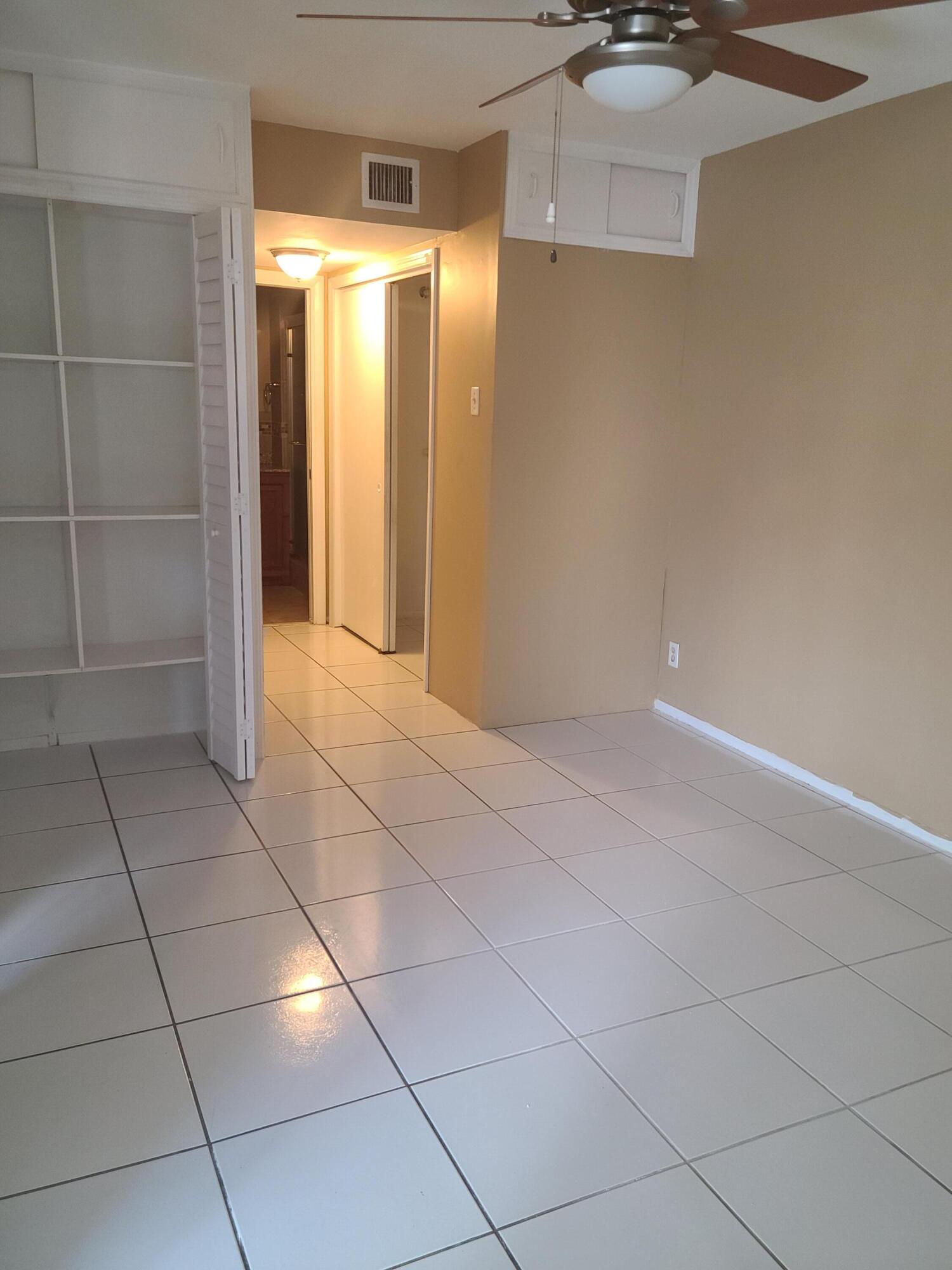 CORAL PLAZA CONDO - Residential Lease