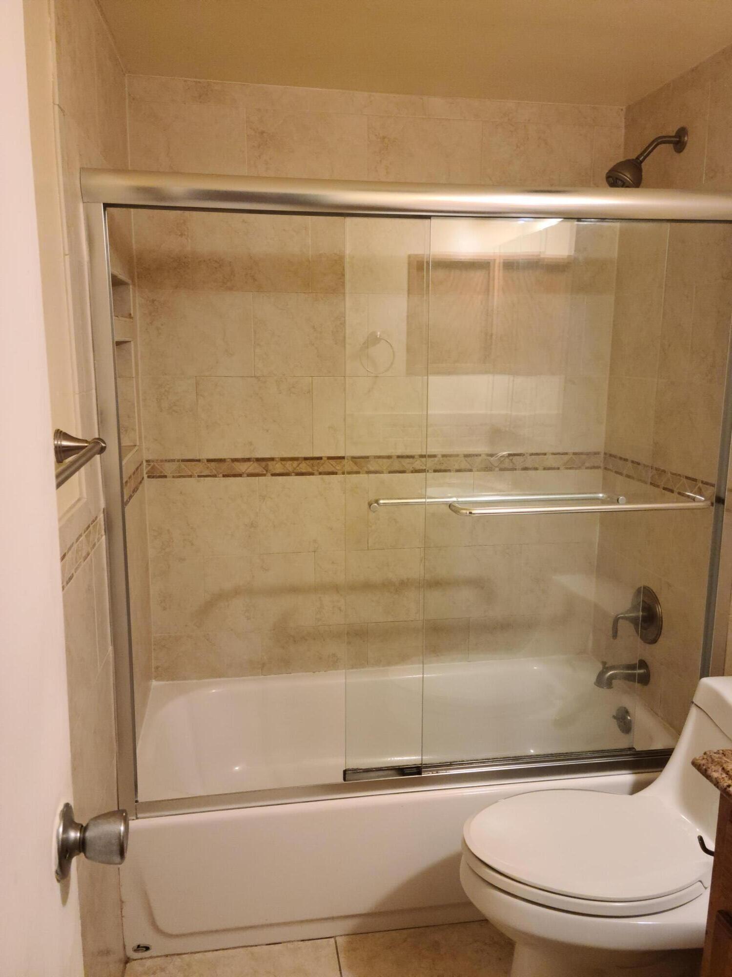 CORAL PLAZA CONDO - Residential Lease