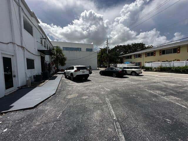 Photo of 2631 E Oakland Park Boulevard #105b, Fort Lauderdale, FL 33306 (MLS # B26044611)