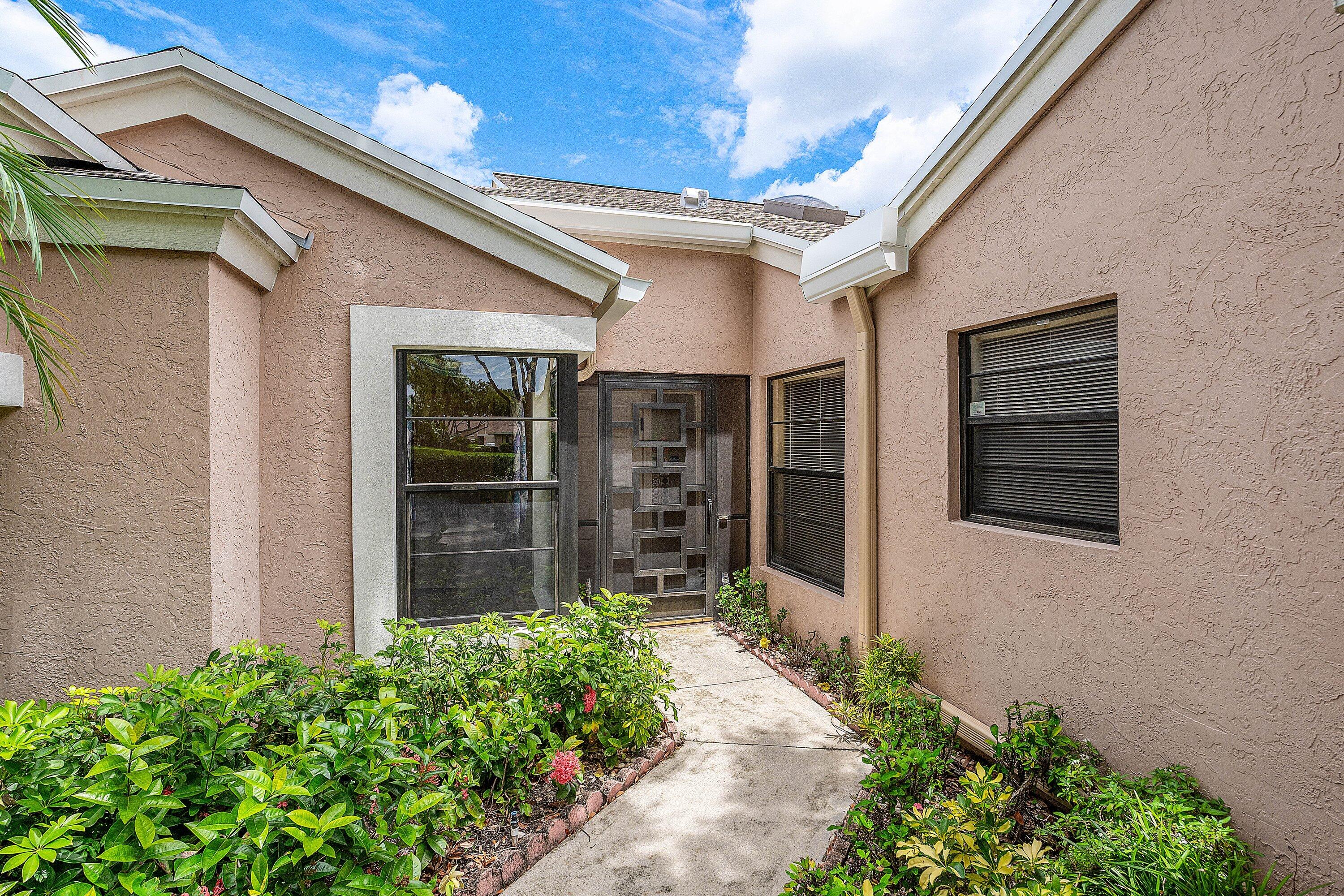 8271 SUN LAKE Drive