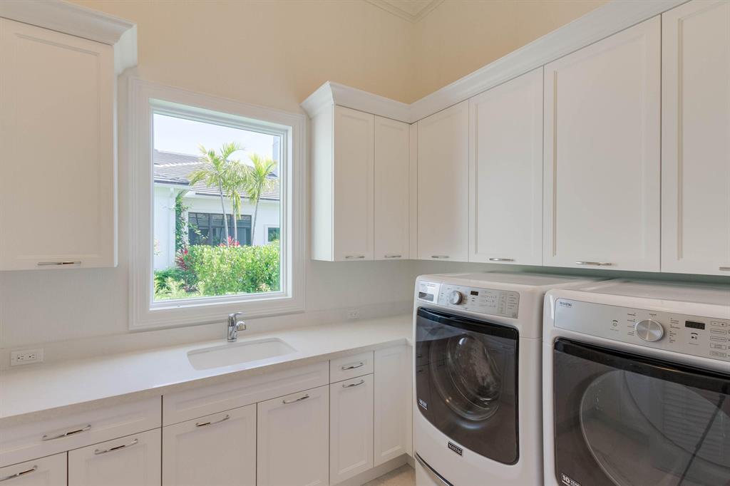 OLD PALM - Residential