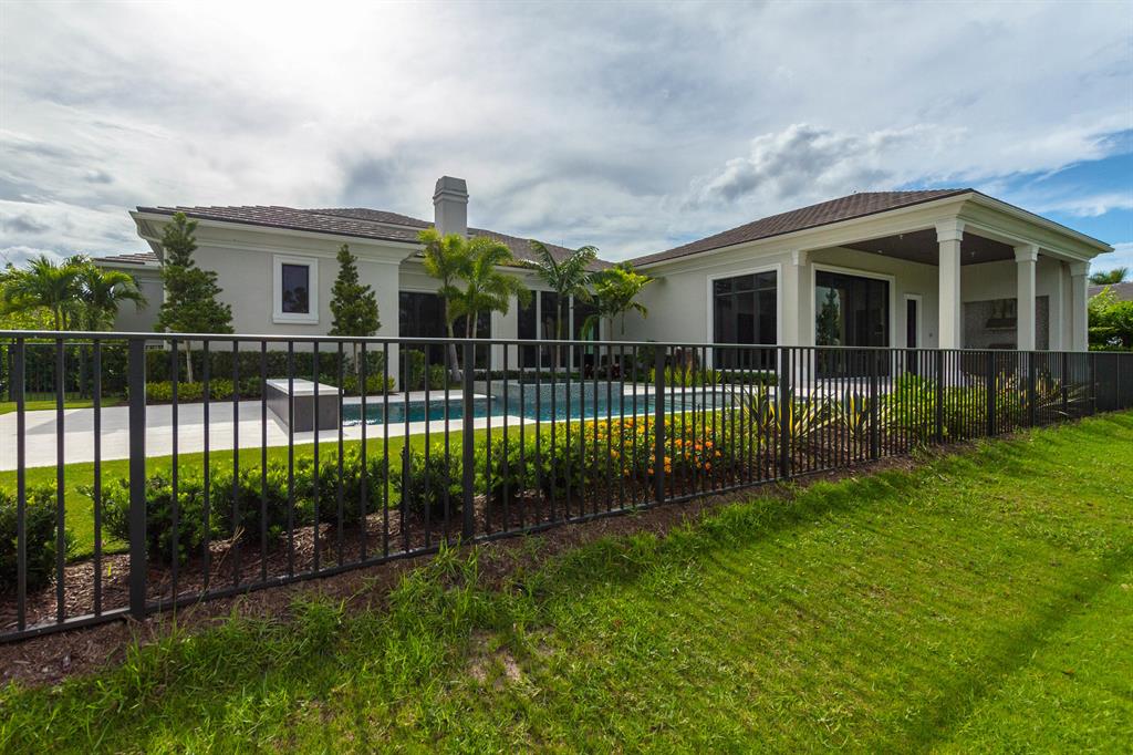 OLD PALM - Residential