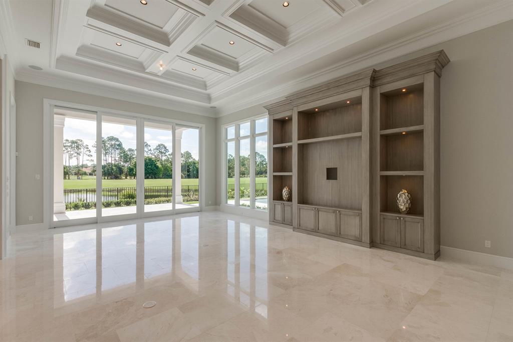 OLD PALM - Residential