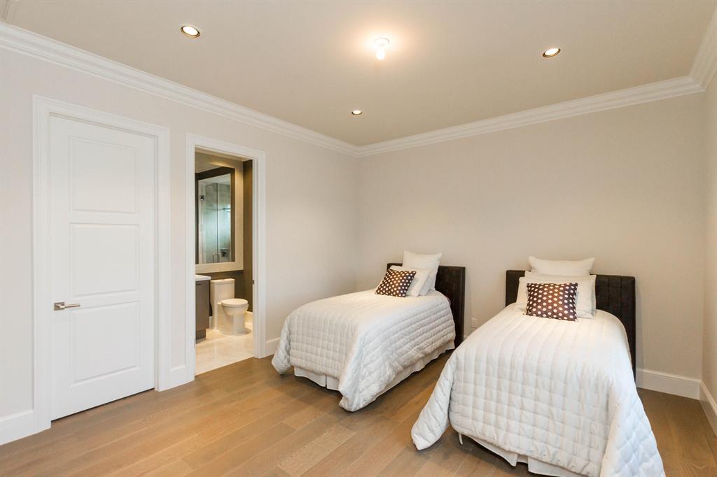 OLD PALM - Residential